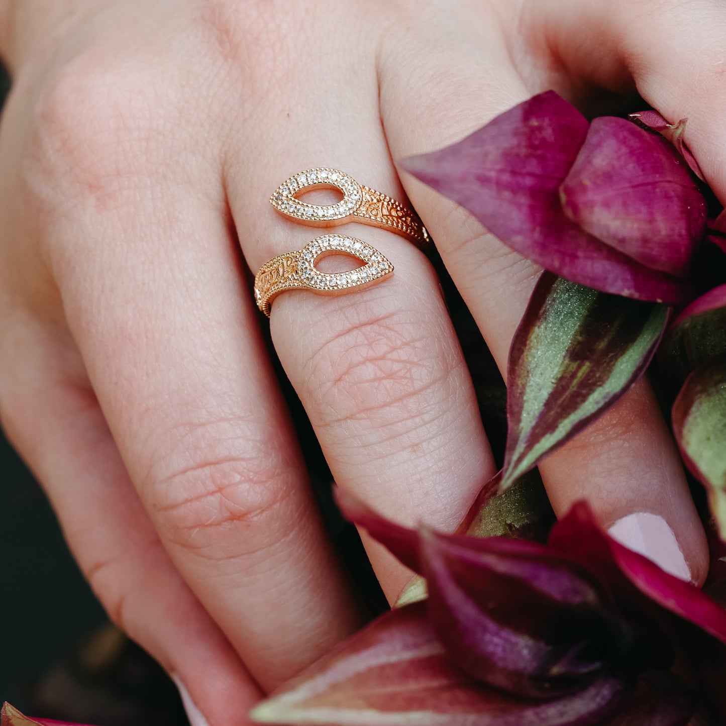 18k Rose Gold Strong Pair Diamond Ring
