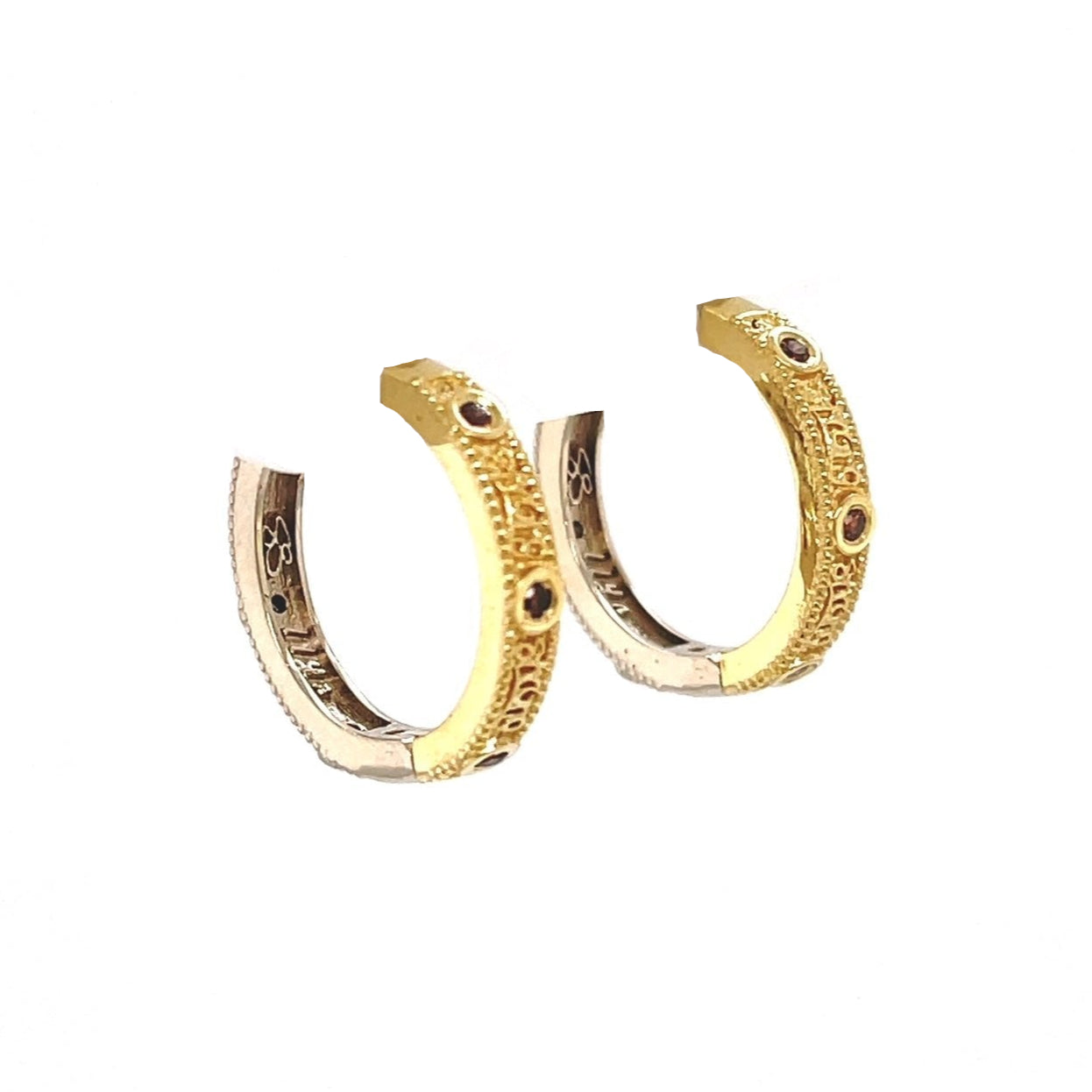 Strong Pair Hoops with White and Red Diamonds