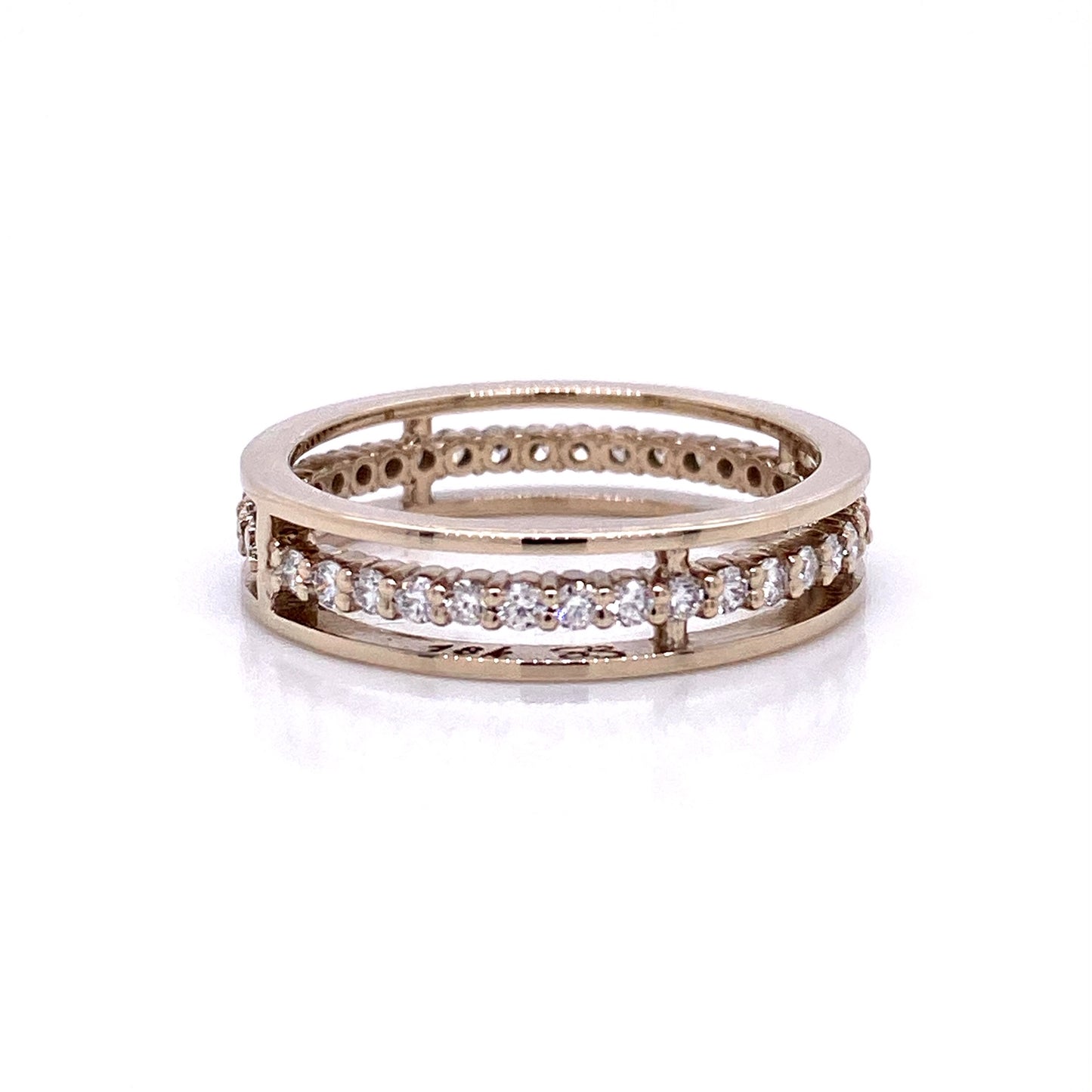 Custom Jewelry, 18k white gold floating ring, Sydney Strong, Greenville, South Caorlina