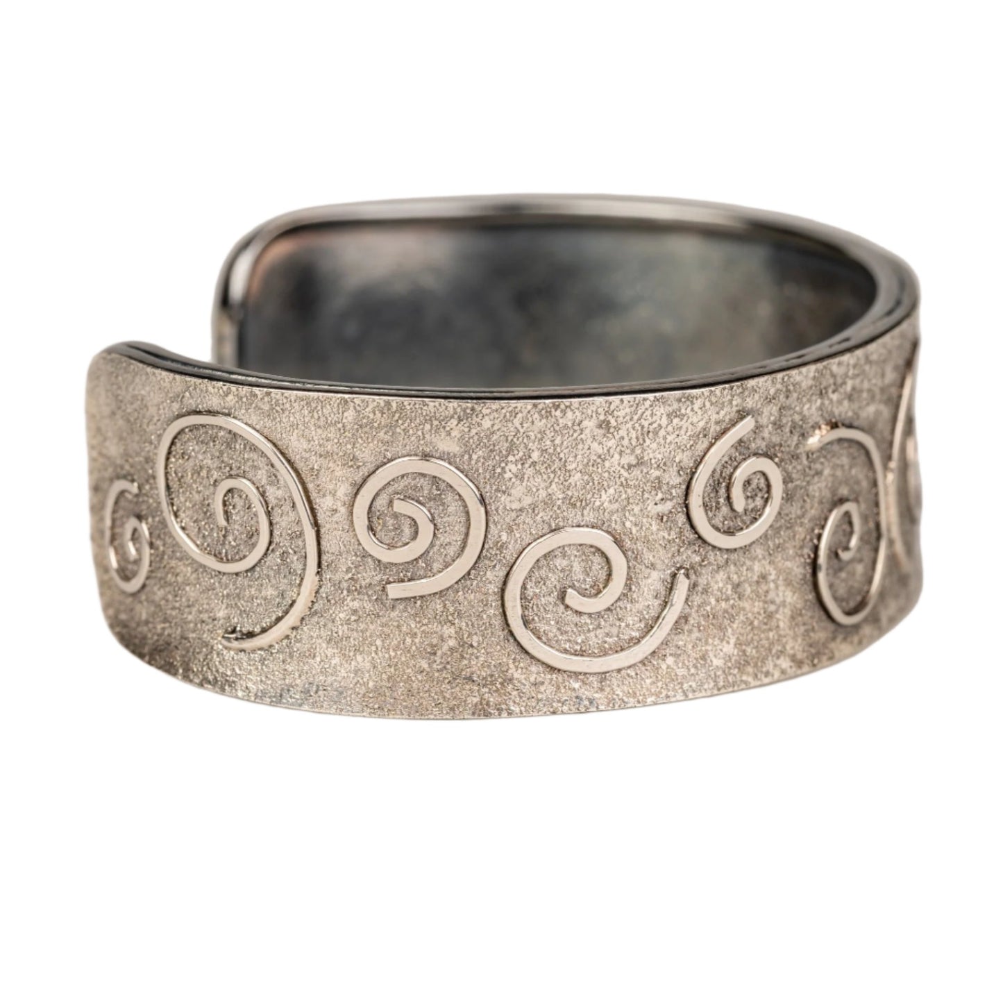 Custom Jewelry, platnium swirl cuff, llyn strong, Greenville, South carolina