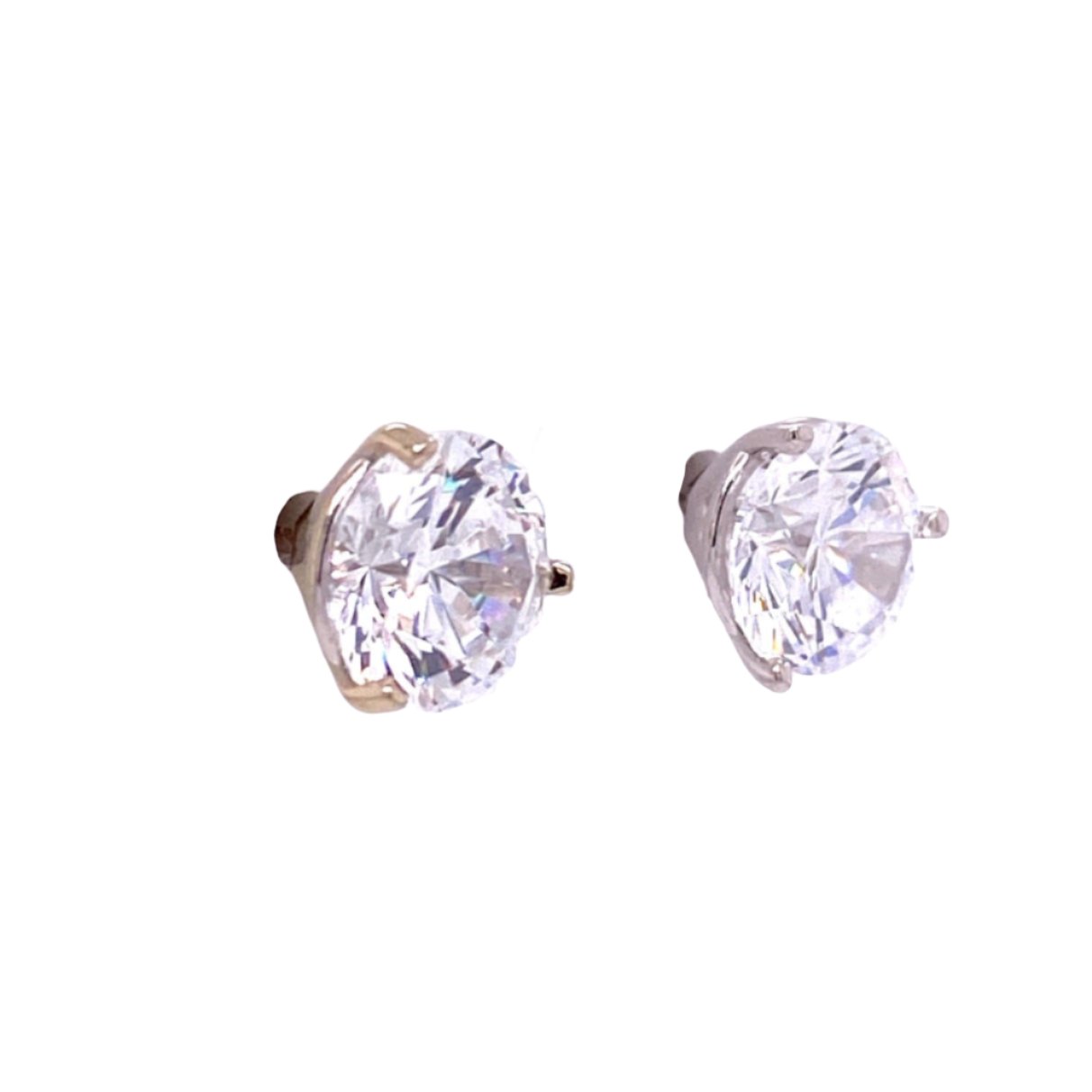 custom jewelry, gold, studs, zirconia, earrings, llyn strong, greenville, south carolina