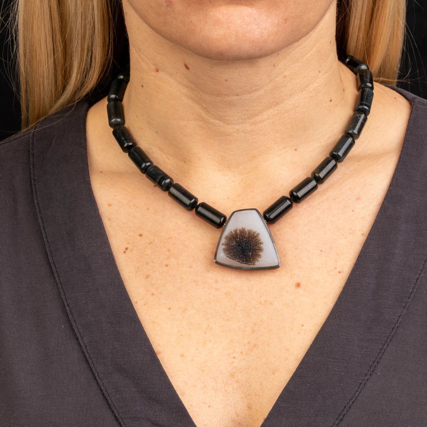 custom jewelry, stainless steel, obsidian, necklace, llyn strong, greenville, south carolina