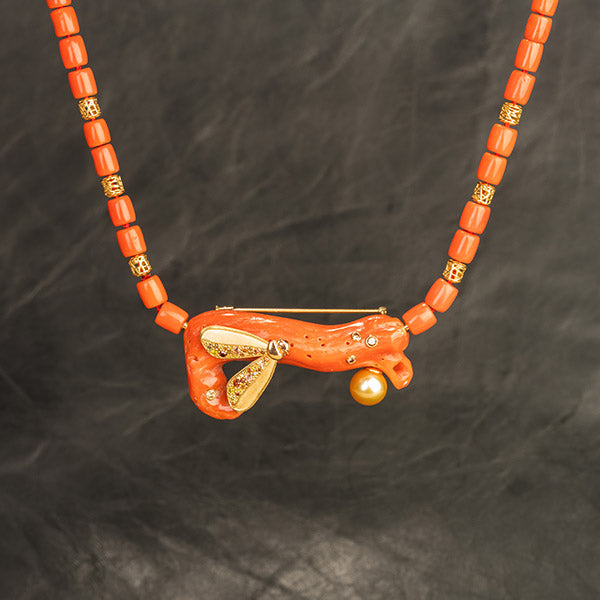 custom jewelry, gold, sapphire, moth, diamonds, clasp, pendant, brooch, llyn strong, greenville, south carolina