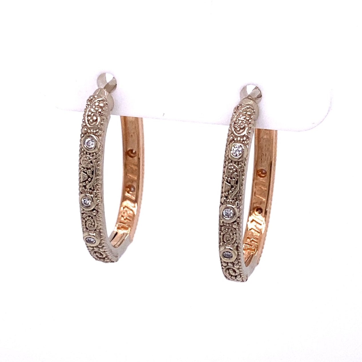 Reversible 18k Rose Gold and 18k White Gold Llyn Patterned Diamond Hoops