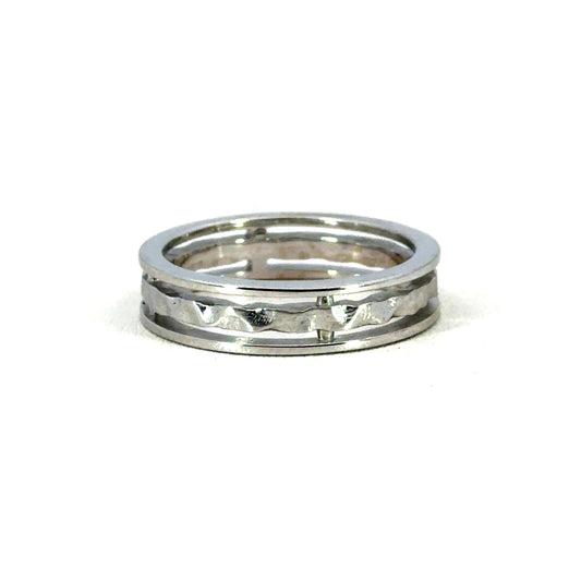18k White Gold Hammered Ring