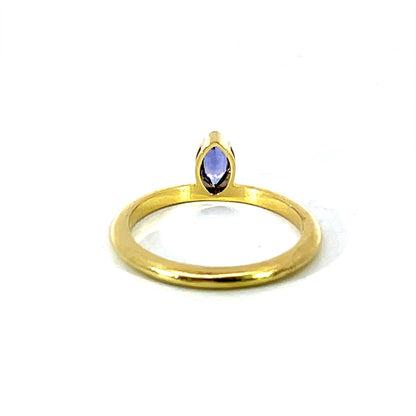 18k Yellow Gold Sapphire Marquise Ring