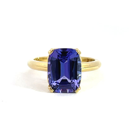 18k Yellow Gold Tanzanite Ring