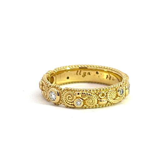 18k Yellow Gold llyn Band with White Diamonds