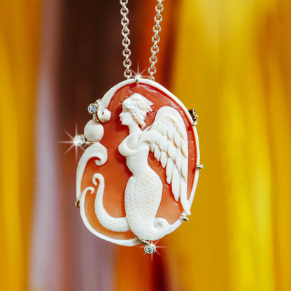 Melusine Cameo Clasp