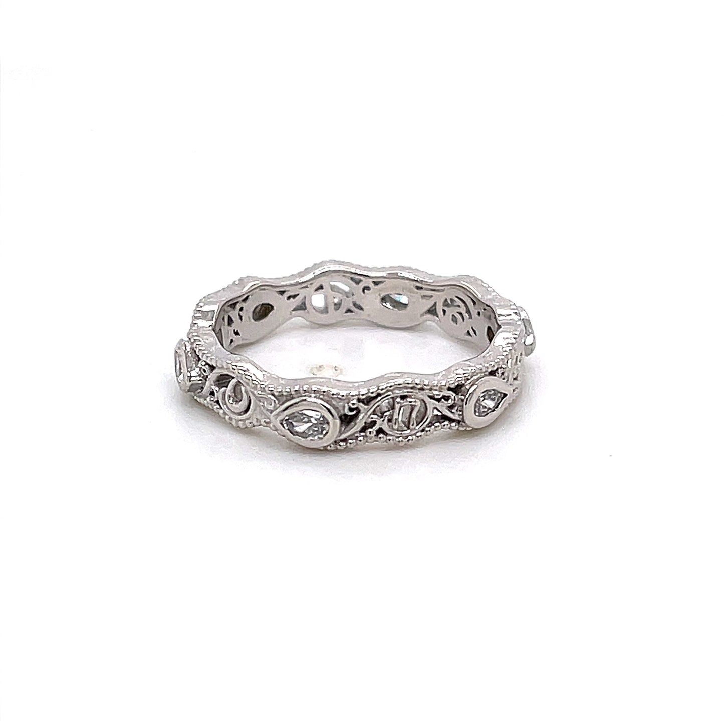 18k White Gold Strong Pair Band